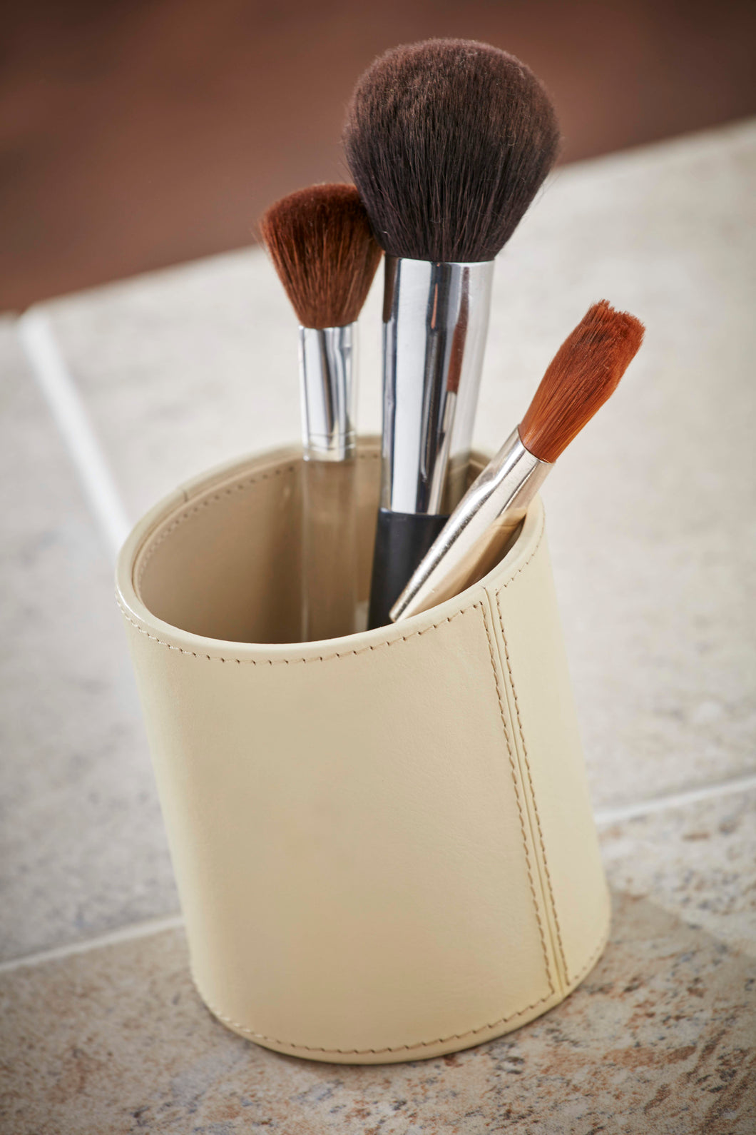Maisie ivory leather make-up brush pot