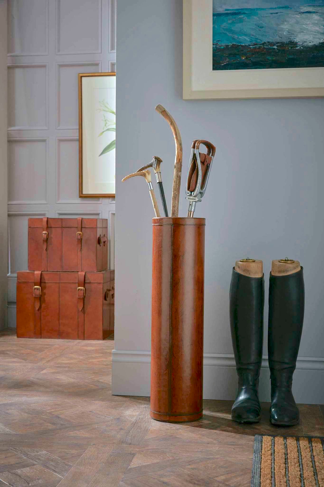 Newbury classic tan leather stick stand