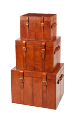 Load image into Gallery viewer, Parker classic tan leather trunks
